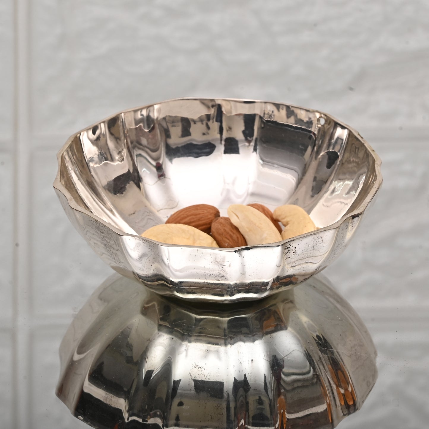 Fluted Bowl Small - 5 inch