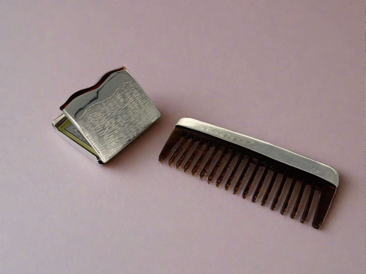 Comb with Cover